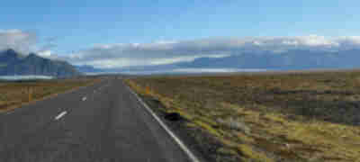 Driving to Jökulsárlón glacial lagoon
