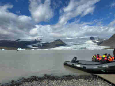 Fjallsárlón glacial lagoon boat tour