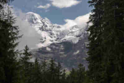 A brief glimpse of Jungfrau from Winteregg
