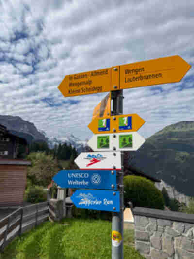 Hiking from Wengen to Kleine Scheidegg