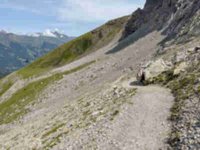 Descending the Eiger Trail to Alpiglen