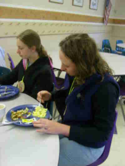Lisa and Kylie eating breakfast
