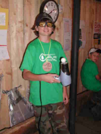 Brett demonstrating how Bernoulli's principle works